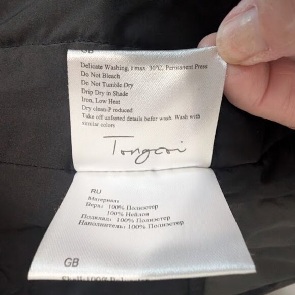 Tongcoi Women's Winter Water Resistant Warm Puffer Coat with Hood - Picture 11 of 13